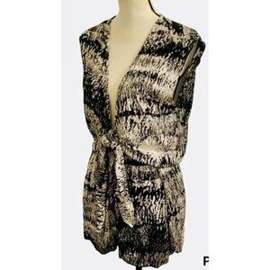 Betro Simone Womens Tie Front Side Split Romper Size L Black White Elastic Waist